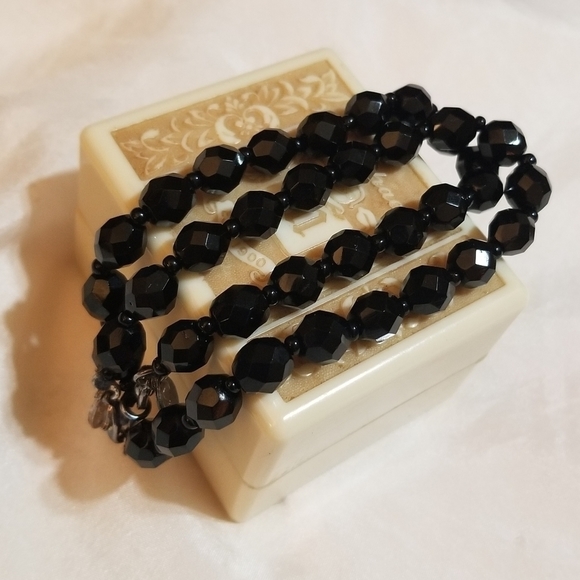 2 VTG Oscar De La Renta Crystal Bracelets - Picture 5 of 5